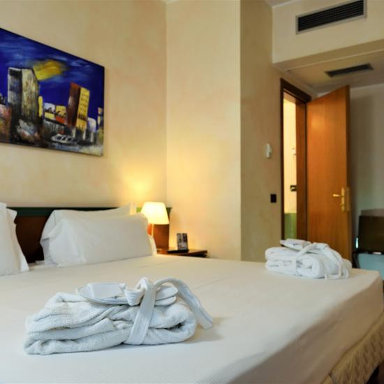 Habitación doble Hotel Raffaello Milán Habitación doble Hotel Raffaello Milán