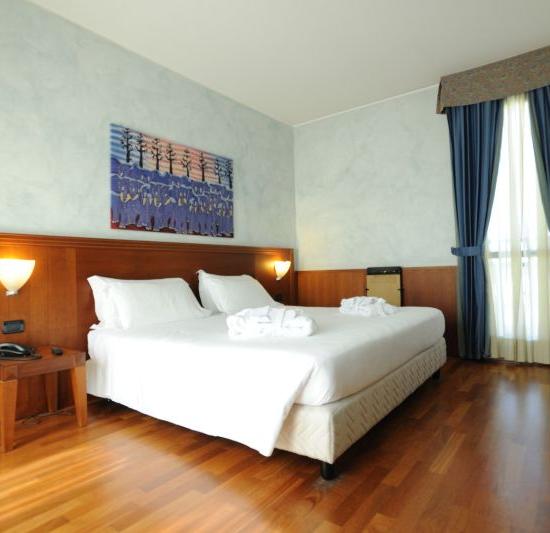 Habitación doble superior Hotel Raffaello Milán Habitación doble superior Hotel Raffaello Milán