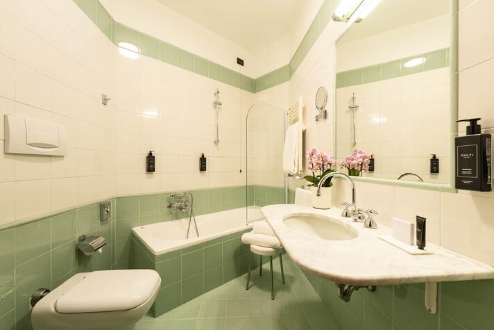 Habitación triple Hotel Raffaello Milán Habitación triple Hotel Raffaello Milán